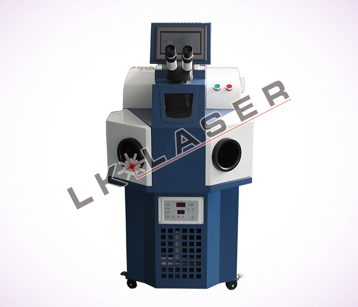 一招教會(huì)你如何選購(gòu)性?xún)r(jià)比高的激光焊接機(jī)-鐳康激光